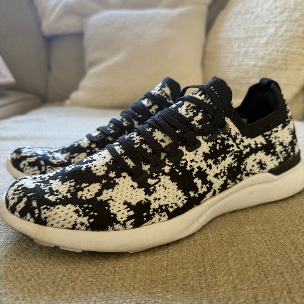 APL Techloom Breeze Women's Sneakers